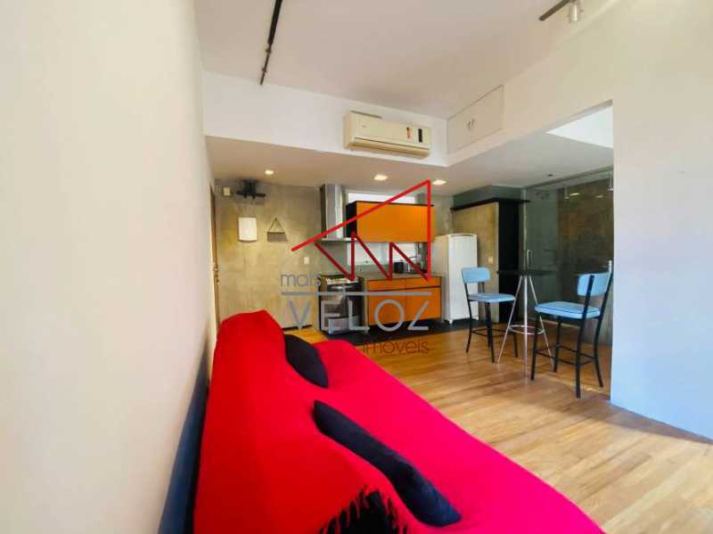 Apartamento à venda com 1 quarto, 40m² - Foto 4