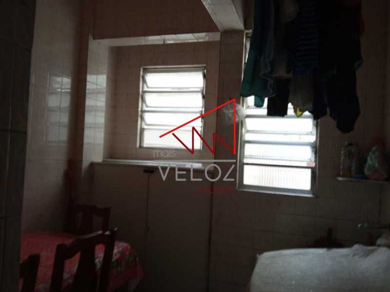 Apartamento à venda com 2 quartos, 56m² - Foto 15