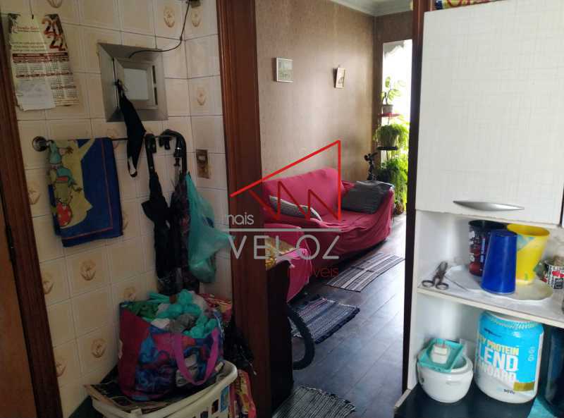 Apartamento à venda com 2 quartos, 63m² - Foto 17