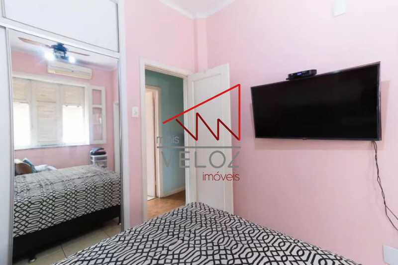 Apartamento à venda com 2 quartos, 77m² - Foto 11