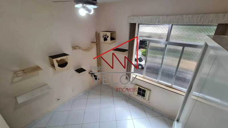 Apartamento à venda com 2 quartos, 69m² - Foto 8