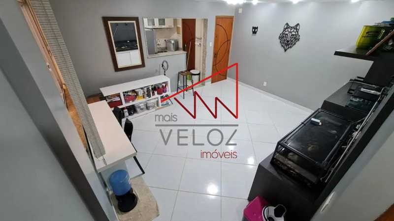 Apartamento à venda com 2 quartos, 69m² - Foto 7