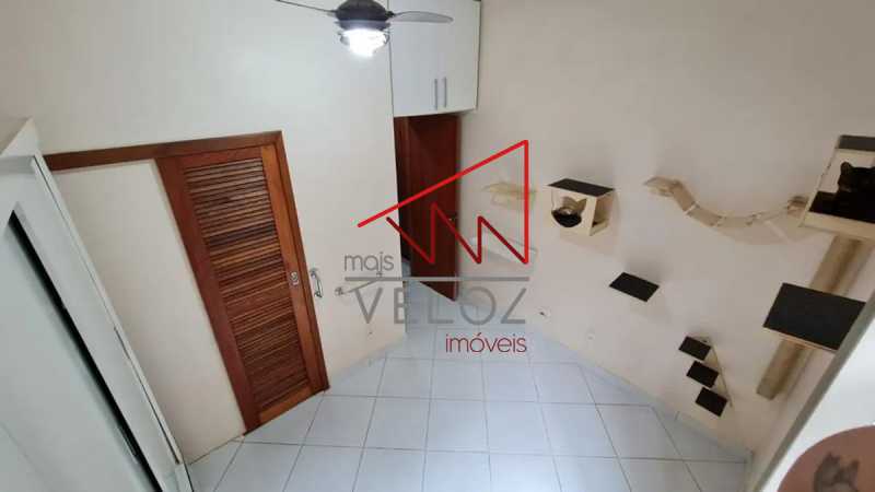 Apartamento à venda com 2 quartos, 69m² - Foto 6