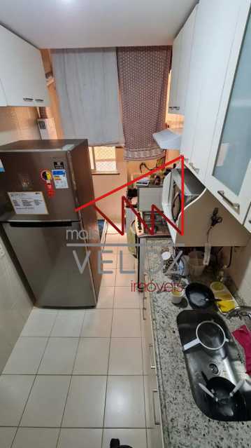 Apartamento à venda com 2 quartos, 69m² - Foto 11