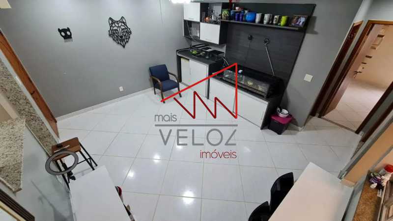 Apartamento à venda com 2 quartos, 69m² - Foto 5