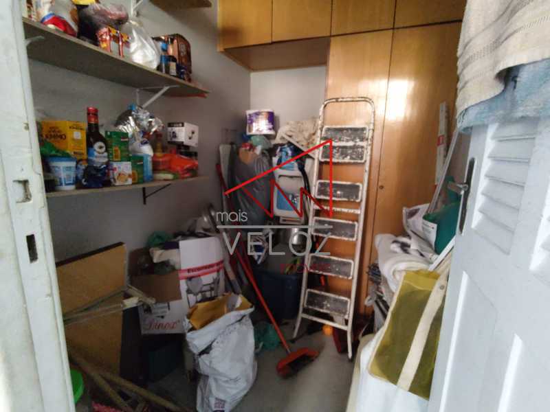 Apartamento à venda com 3 quartos, 121m² - Foto 11