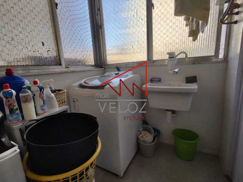 Apartamento à venda com 3 quartos, 121m² - Foto 13