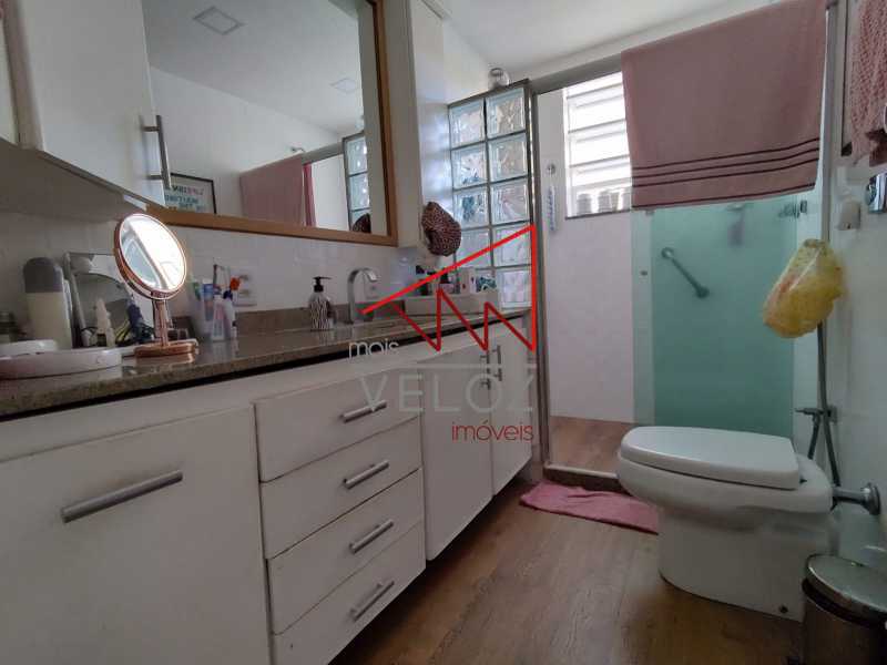 Apartamento à venda com 3 quartos, 121m² - Foto 25