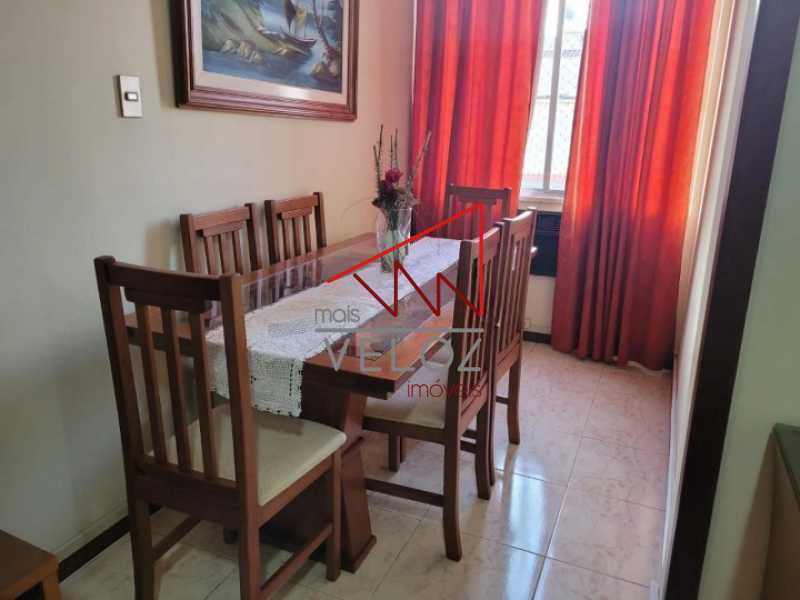 Apartamento à venda com 3 quartos, 97m² - Foto 3