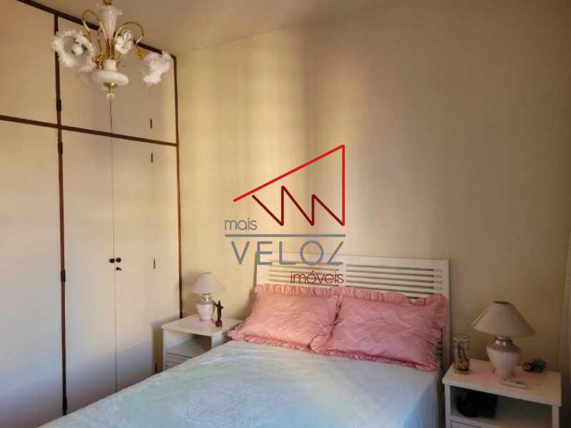 Apartamento à venda com 3 quartos, 97m² - Foto 12