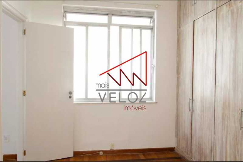 Apartamento à venda com 3 quartos, 80m² - Foto 16