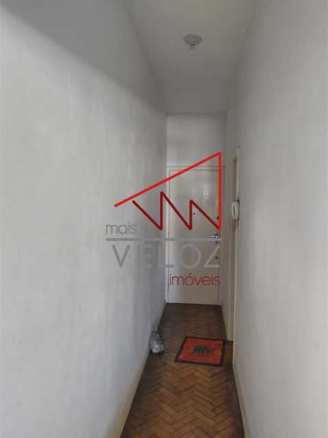 Apartamento à venda com 2 quartos, 64m² - Foto 18