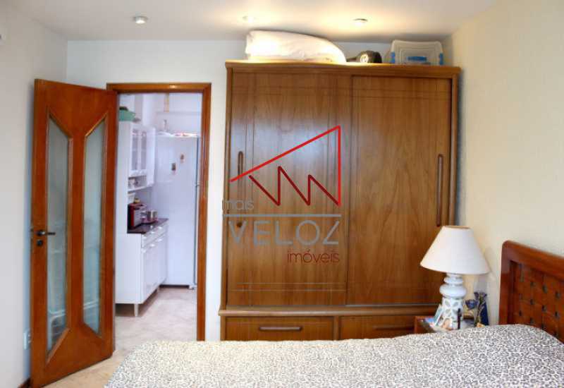 Apartamento à venda com 1 quarto, 50m² - Foto 11