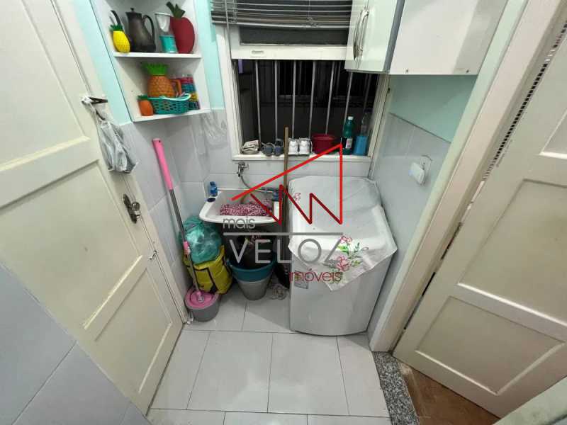 Apartamento à venda com 1 quarto, 50m² - Foto 4