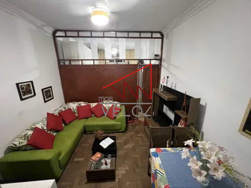 Apartamento à venda com 1 quarto, 50m² - Foto 1