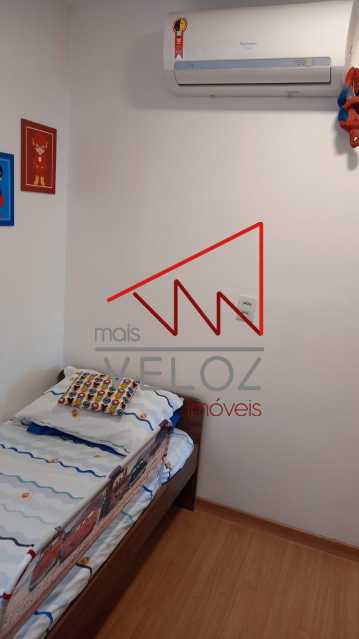 Apartamento à venda com 2 quartos, 65m² - Foto 3