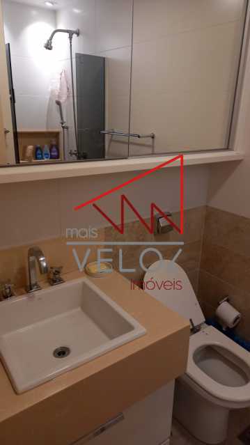 Apartamento à venda com 2 quartos, 65m² - Foto 4