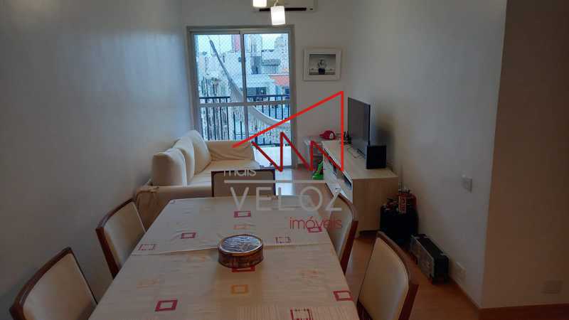 Apartamento à venda com 2 quartos, 65m² - Foto 11