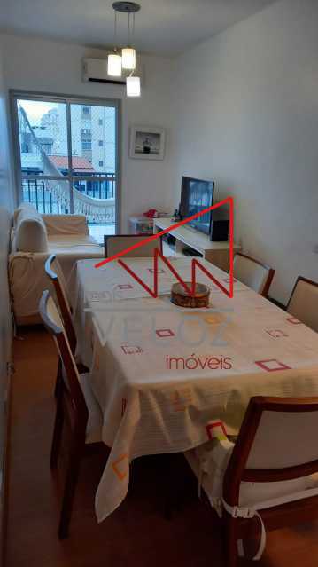 Apartamento à venda com 2 quartos, 65m² - Foto 1