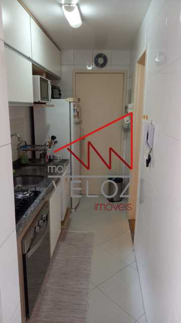 Apartamento à venda com 2 quartos, 65m² - Foto 18