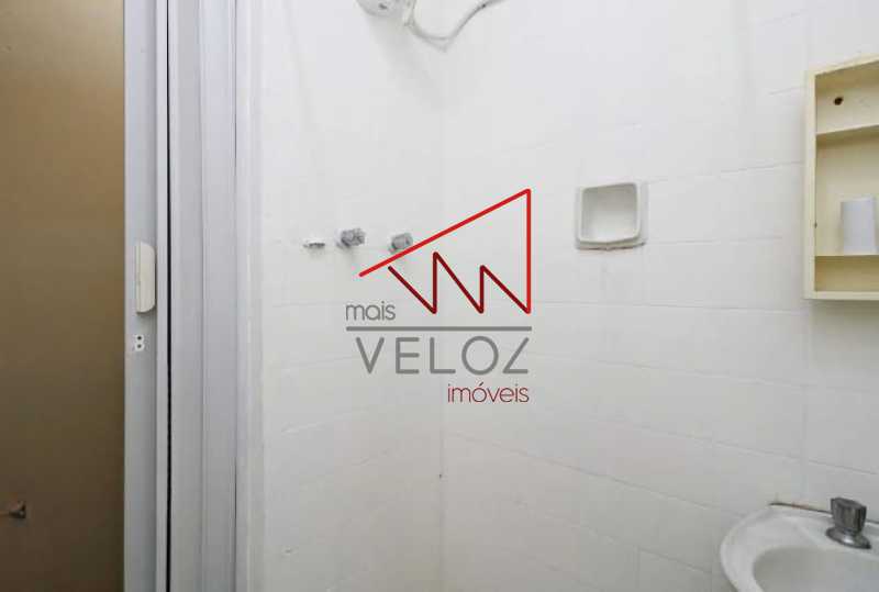 Apartamento à venda com 2 quartos, 61m² - Foto 21