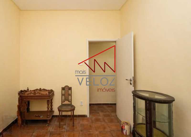 Apartamento à venda com 2 quartos, 61m² - Foto 3