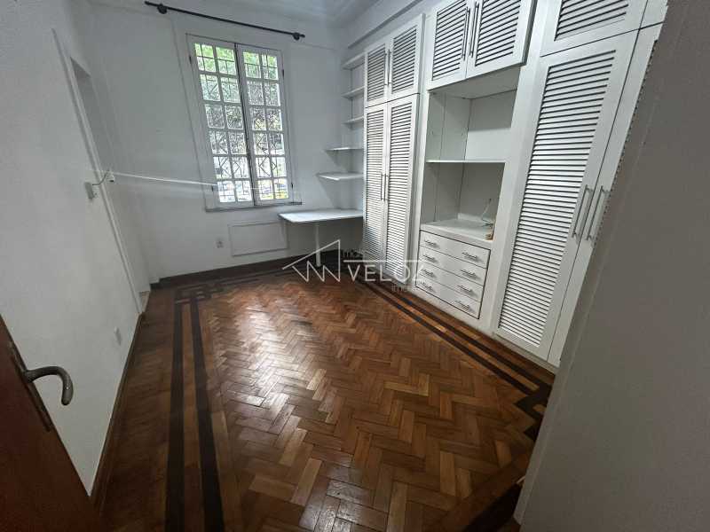 Apartamento à venda com 3 quartos, 151m² - Foto 16