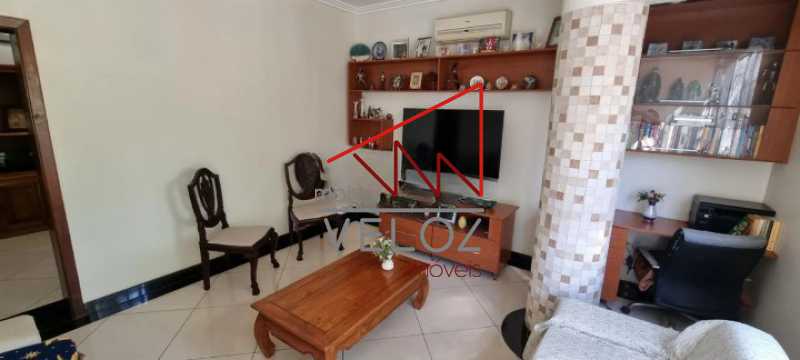 Apartamento à venda com 3 quartos, 140m² - Foto 3