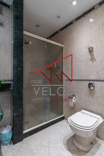 Apartamento à venda com 4 quartos, 165m² - Foto 17