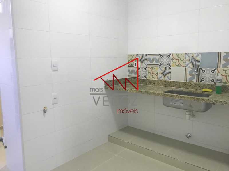 Apartamento à venda com 2 quartos, 72m² - Foto 15