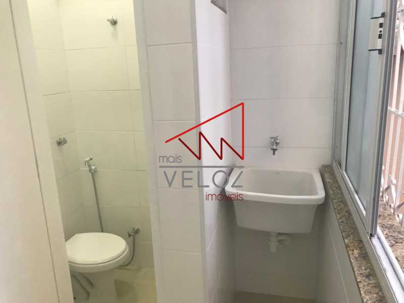 Apartamento à venda com 2 quartos, 72m² - Foto 22