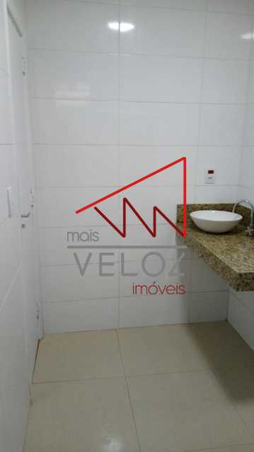 Apartamento à venda com 2 quartos, 72m² - Foto 12