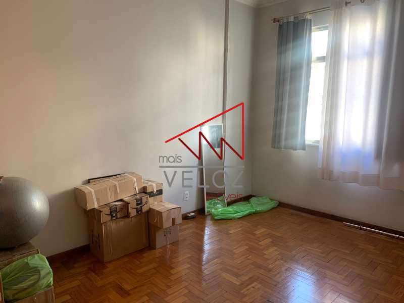 Apartamento à venda com 4 quartos, 143m² - Foto 10