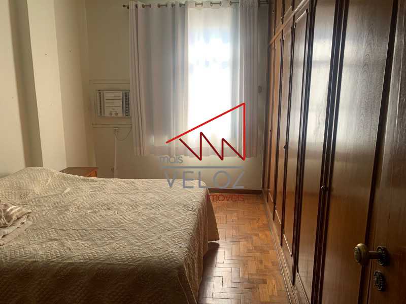 Apartamento à venda com 4 quartos, 143m² - Foto 13