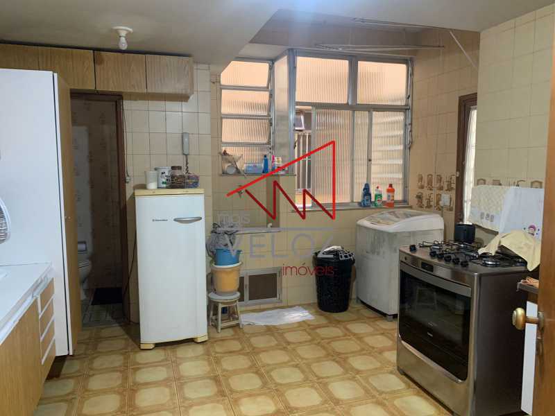 Apartamento à venda com 4 quartos, 143m² - Foto 14