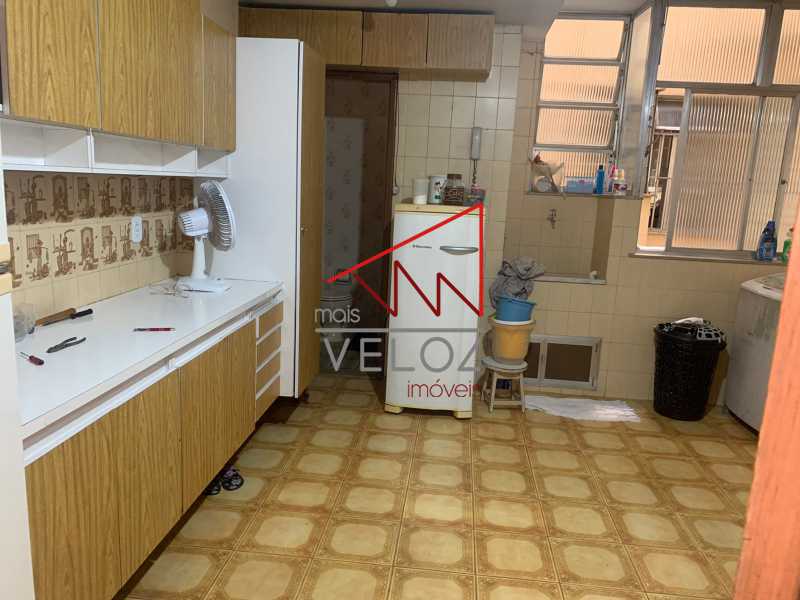 Apartamento à venda com 4 quartos, 143m² - Foto 15