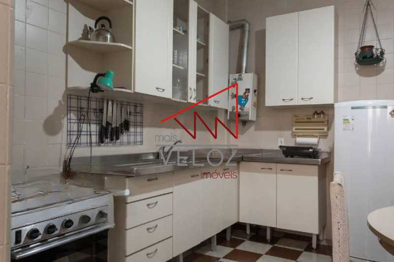 Apartamento à venda com 3 quartos, 145m² - Foto 20