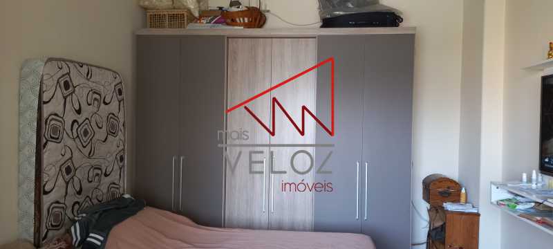 Apartamento à venda com 1 quarto, 28m² - Foto 11