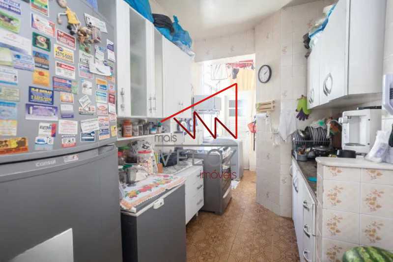 Apartamento à venda com 2 quartos, 72m² - Foto 9