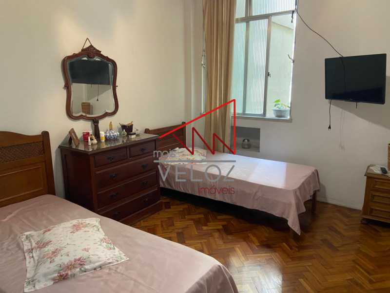 Apartamento à venda com 3 quartos, 107m² - Foto 5