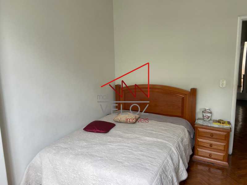 Apartamento à venda com 3 quartos, 107m² - Foto 11