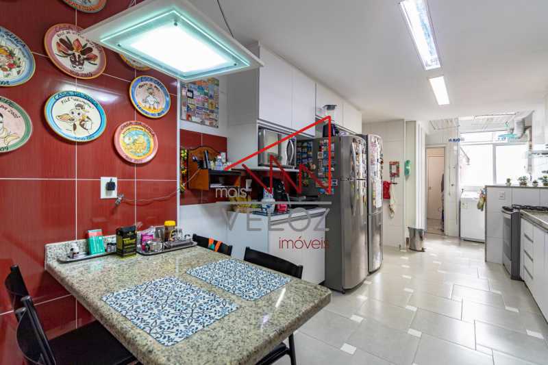 Cobertura à venda com 3 quartos, 301m² - Foto 18