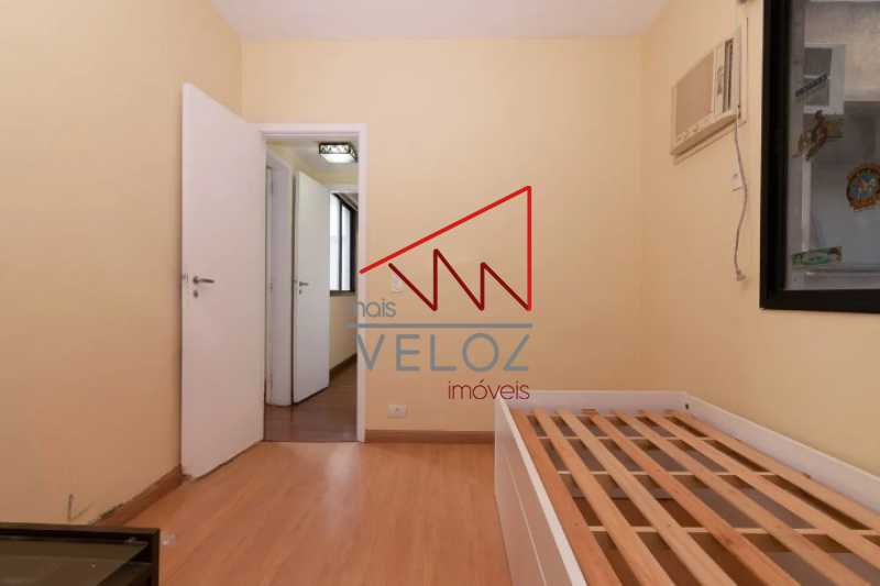 Apartamento à venda com 2 quartos, 90m² - Foto 14