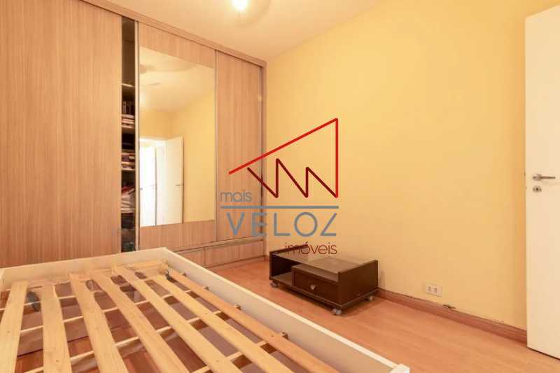 Apartamento à venda com 2 quartos, 90m² - Foto 15