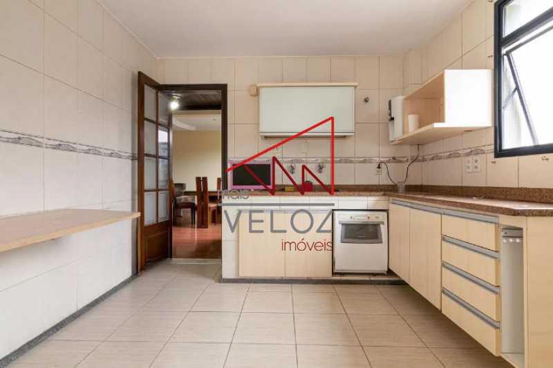 Apartamento à venda com 2 quartos, 90m² - Foto 20