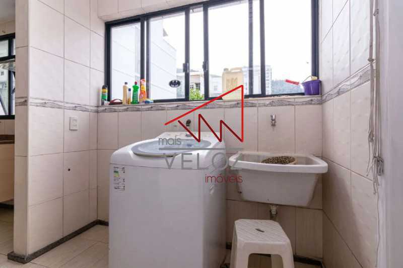 Apartamento à venda com 2 quartos, 90m² - Foto 23