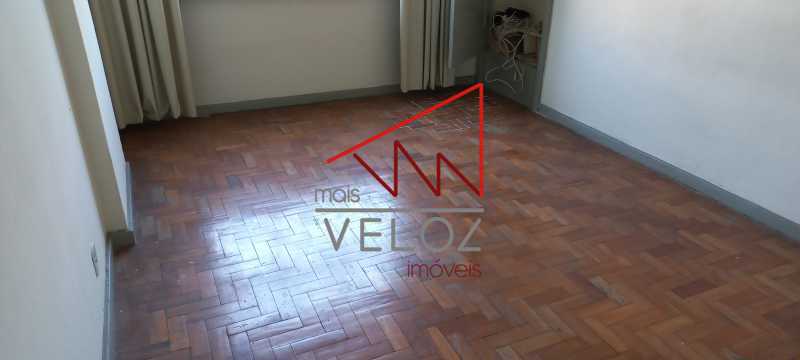 Apartamento à venda com 2 quartos, 71m² - Foto 4