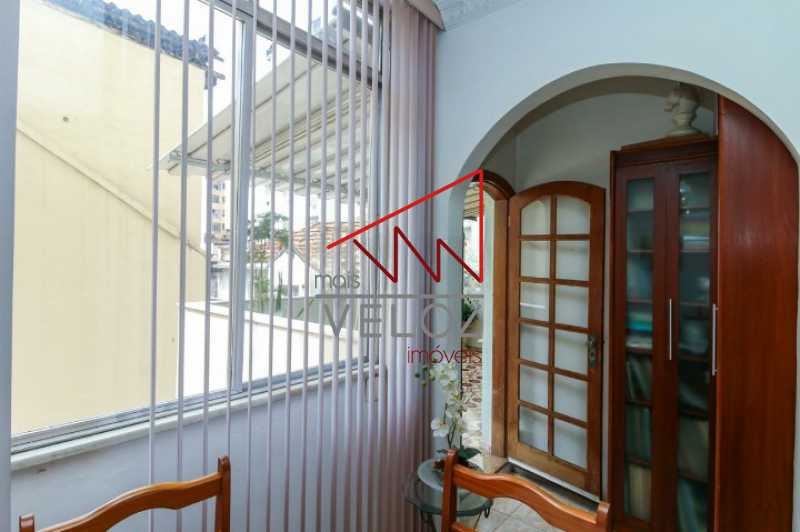 Apartamento à venda com 3 quartos, 127m² - Foto 13