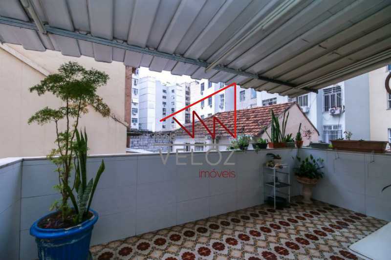 Apartamento à venda com 3 quartos, 127m² - Foto 2