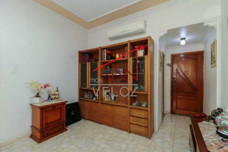 Apartamento à venda com 3 quartos, 127m² - Foto 11